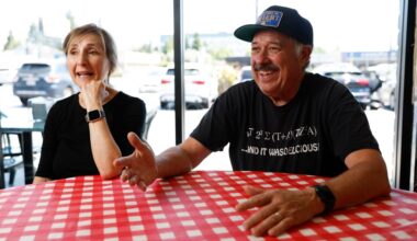 Bay Area restaurants offer food and deals