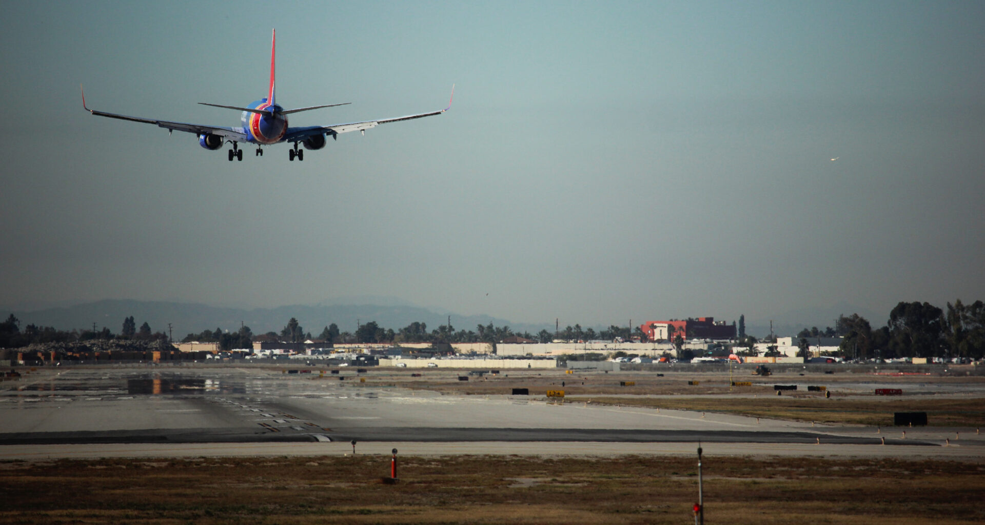 Long Beach inks deal to let Sky Harbour build $60 million private jet campus at airport • Long Beach Post News