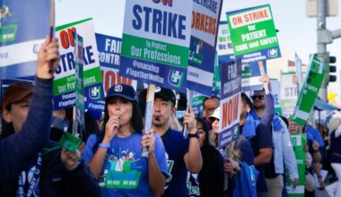 Kaiser strike ends, contract negotiations to resume
