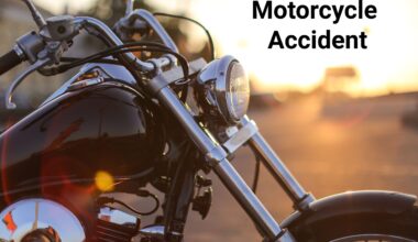 Motorcyclists Hurt SUV Makes U-Turn Highway 178, Bakersfield