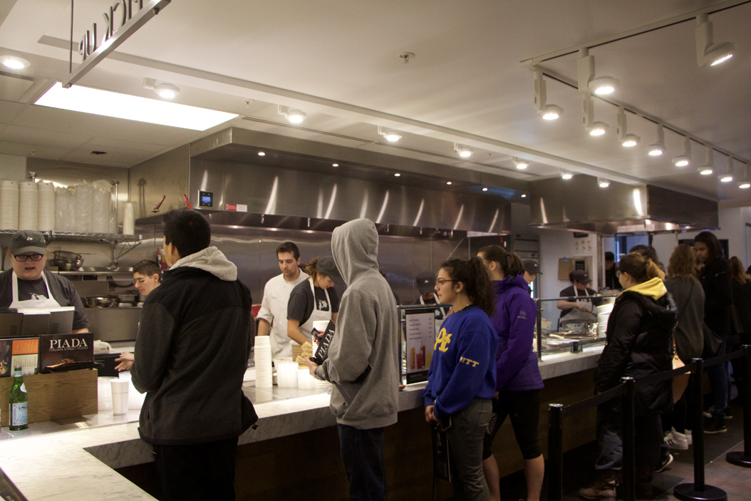 Student restaurant workers share highs and lows of employment in Oakland’s food industry