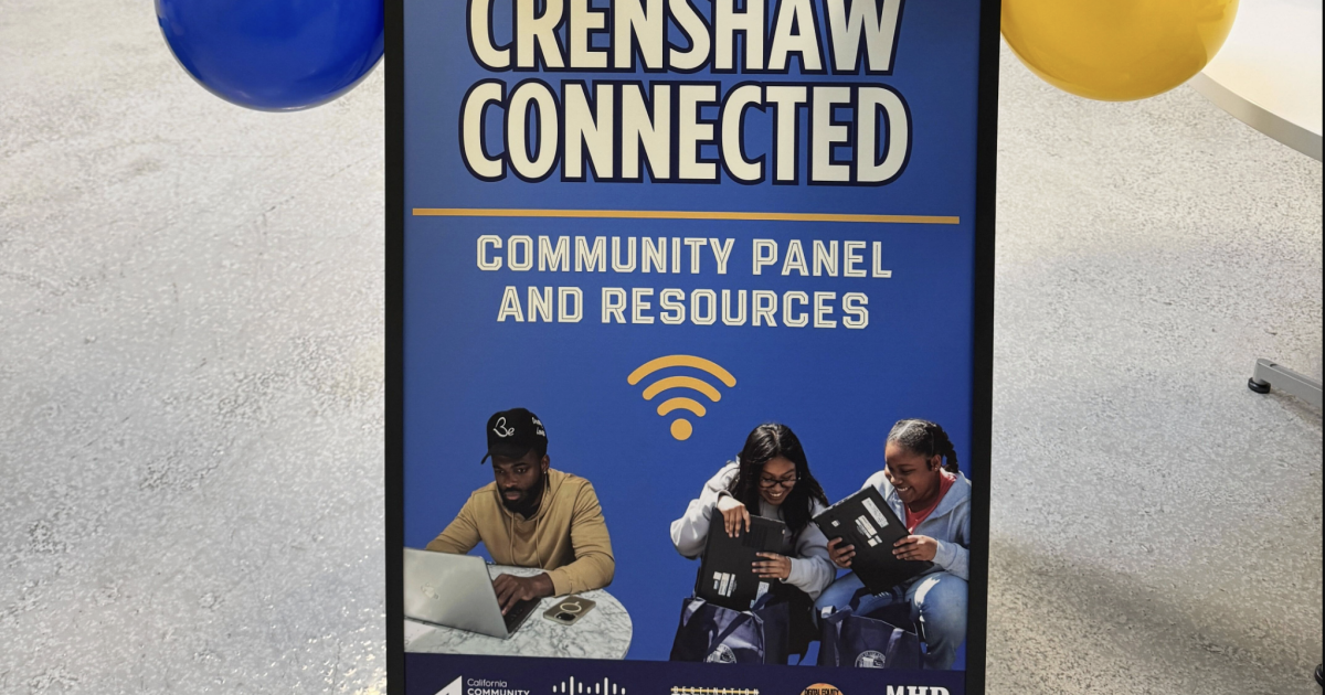 A stretch of the Crenshaw Corridor has fast, reliable Wi-Fi for the first time — and it's free