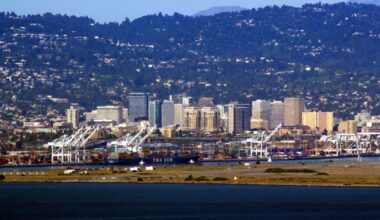 Oakland USD receives negative outlook from Moody's