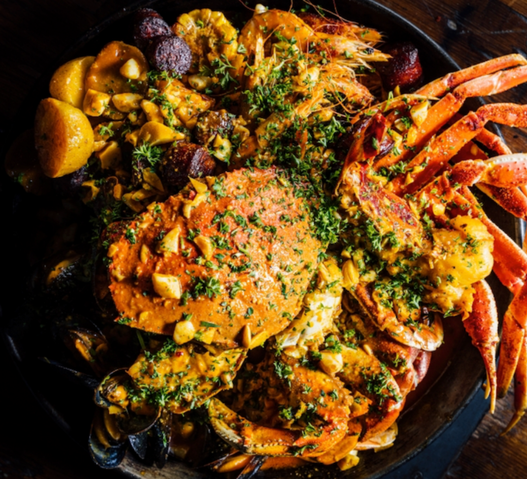 Thanksgiving To-Go: alaMar Dominican Kitchen Revives Its Legendary Seafood Family Feast (Limited Pre-Orders) at alaMar in Oakland - November 26, 2025