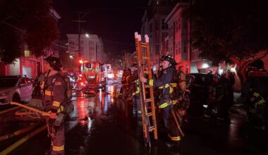 1 dead, several pets rescued in SF Marina District two-alarm fire