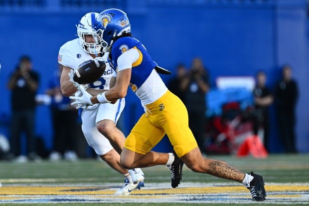 San Jose State's Matthew Coleman (14) makes a catch while playing against Air Force in the second quarter of their game at San Jose State University in San Jose, Calif., on Saturday, Nov. 8, 2025. (Jose Carlos Fajardo/Bay Area News Group)