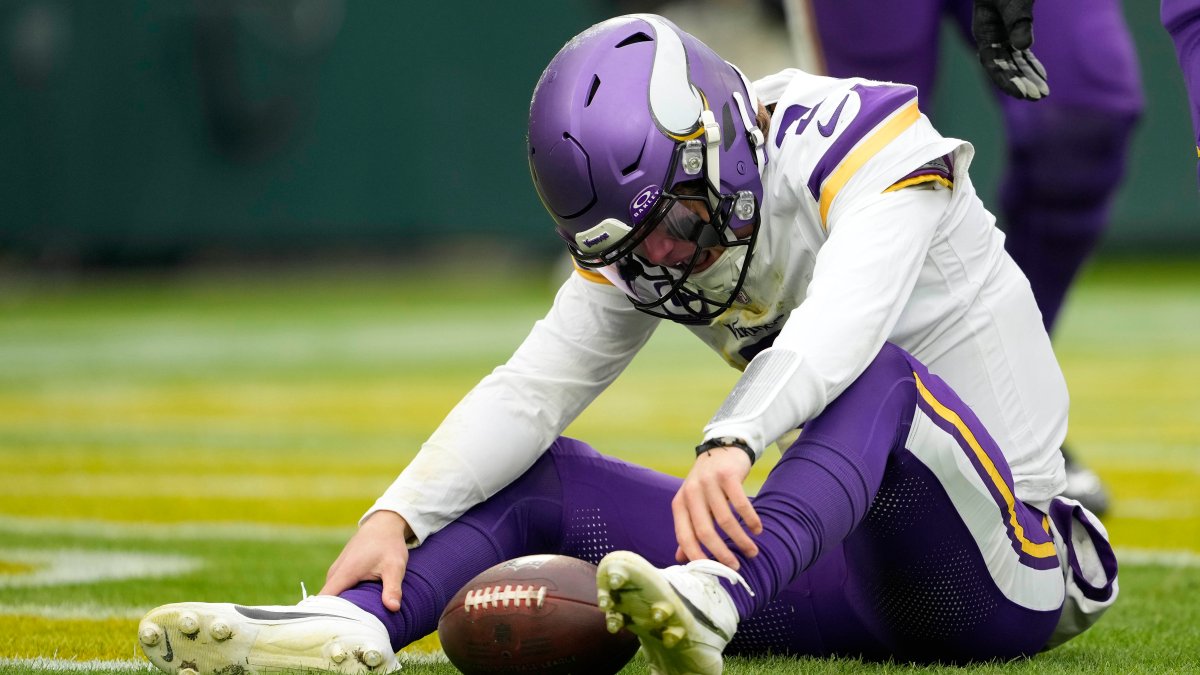Vikings put quarterback J.J. McCarthy in concussion protocol – NBC Los Angeles