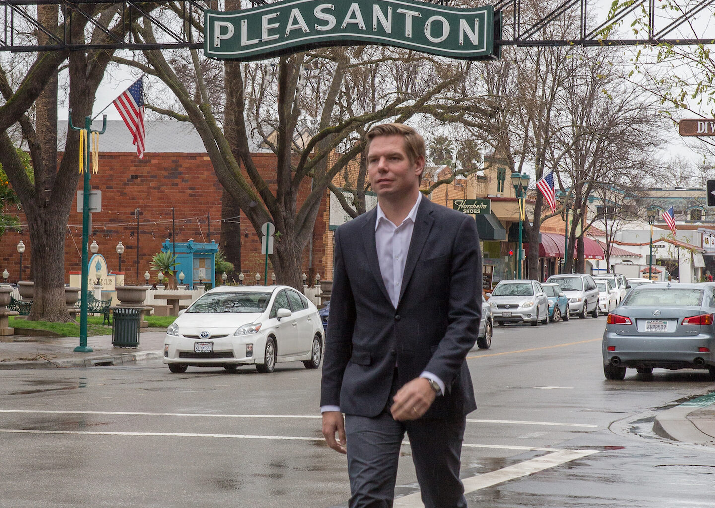 Tri-Valley Congressman Swalwell announces bid for California governor