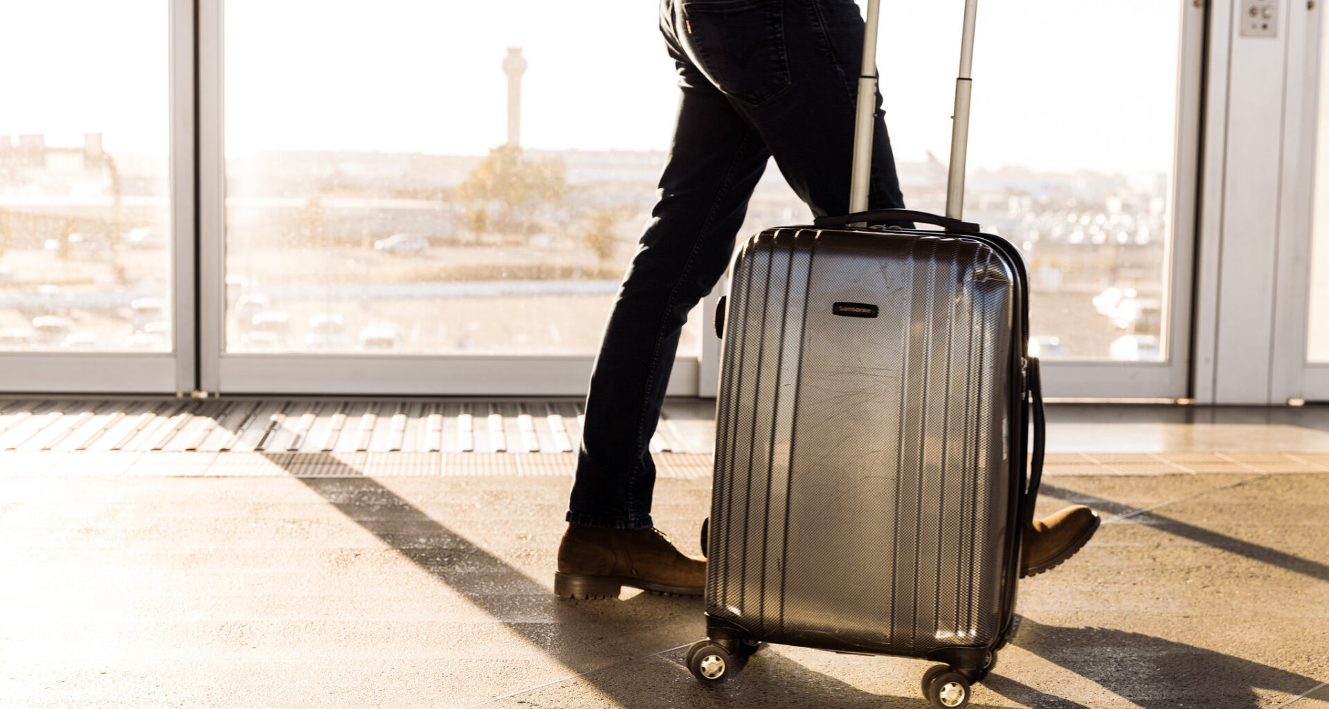 Thanksgiving travel begins at OAK