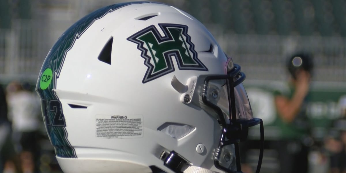 Hawaii down, 31-21, against San Jose