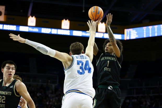 Sacramento State guard Mikey Williams (1) shoots against UCLA forward...