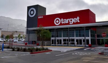 Target will now recycle your old clothes — and bring you new ones the next day – San Diego Union-Tribune
