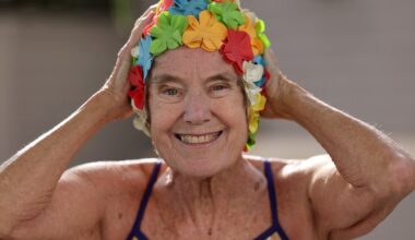 Petaluma woman, 79, swims length of Golden Gate Bridge for 95th time