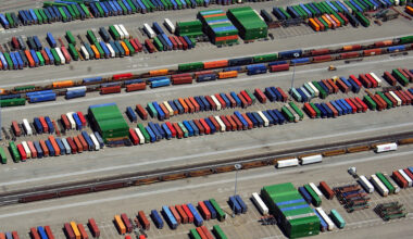 Port of Oakland Moves 182,879 TEUs in October as Loaded Cargo Remains Strong