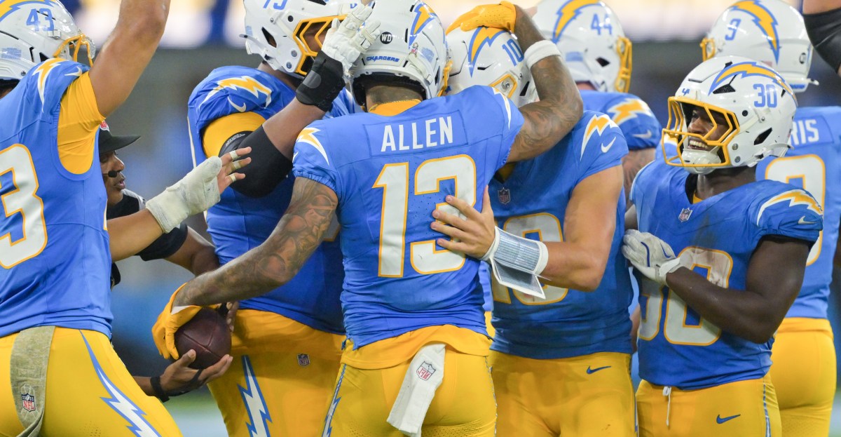 AFC playoff picture: Los Angeles Chargers get help to move up without playing