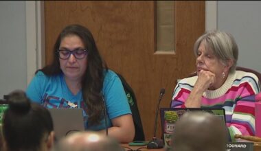 Oakland school board member thanks community for response to ICE activity