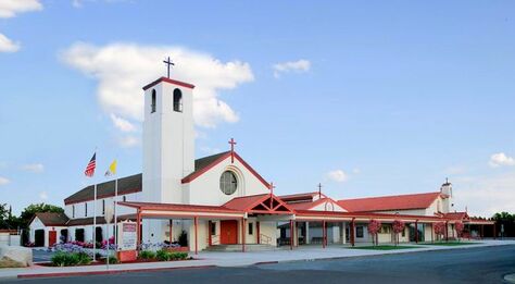 Livingston faithful bid farewell to Father Fonseca  — Merced County Times