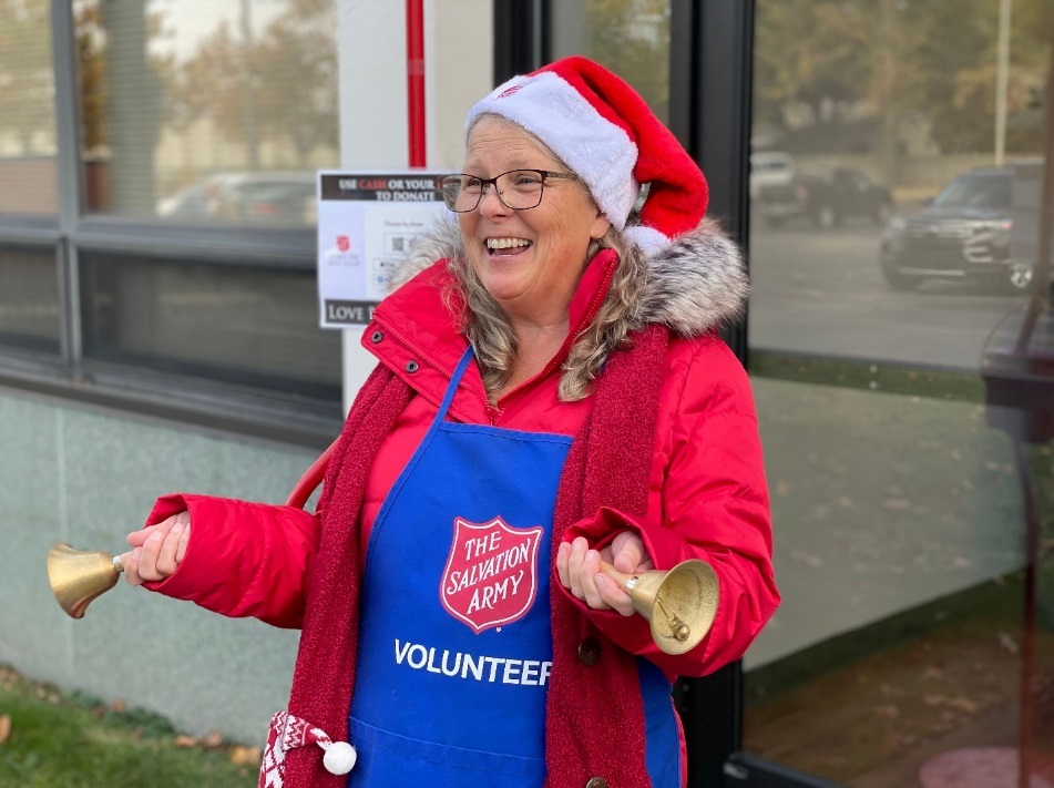 The Salvation Army launches its Red Kettle Christmas campaign – The Oakland Press