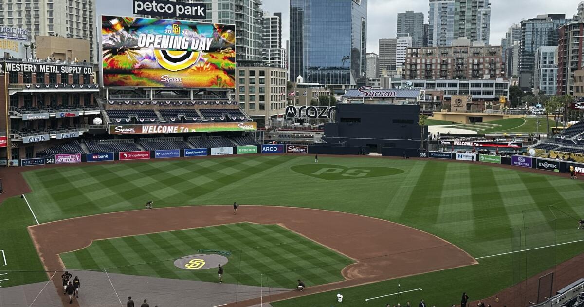Seidler family considering sale of San Diego Padres