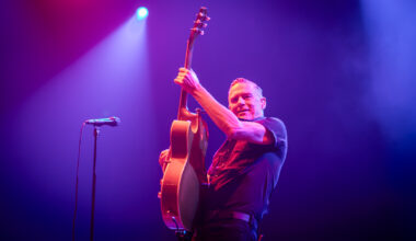 Bryan Adams, So Happy It Hurts Tour