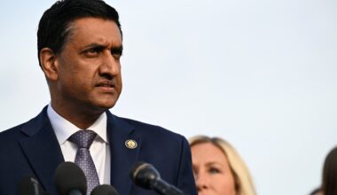 Ro Khanna faces tech backlash over wealth tax