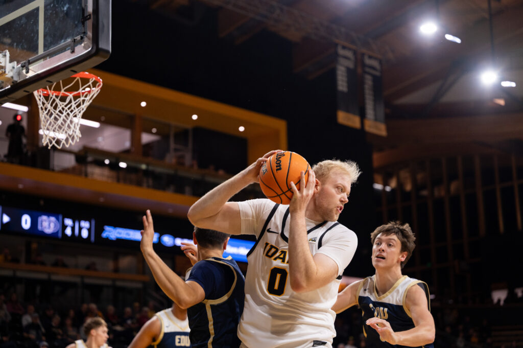 Vandals drop heartbreaker to Cal State Bakersfield, 64-63  – The Argonaut