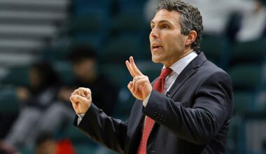 UNLV basketball beats Fresno State to open league play -
Las Vegas Sun News