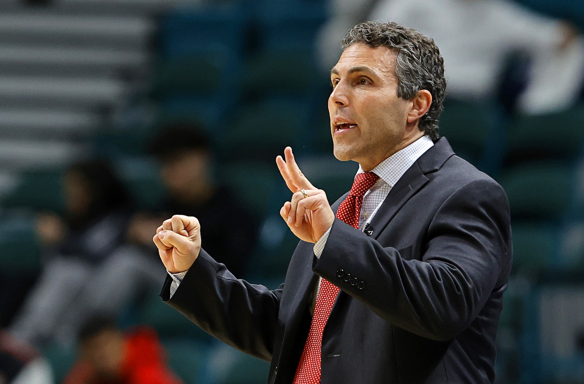 UNLV basketball beats Fresno State to open league play -
Las Vegas Sun News