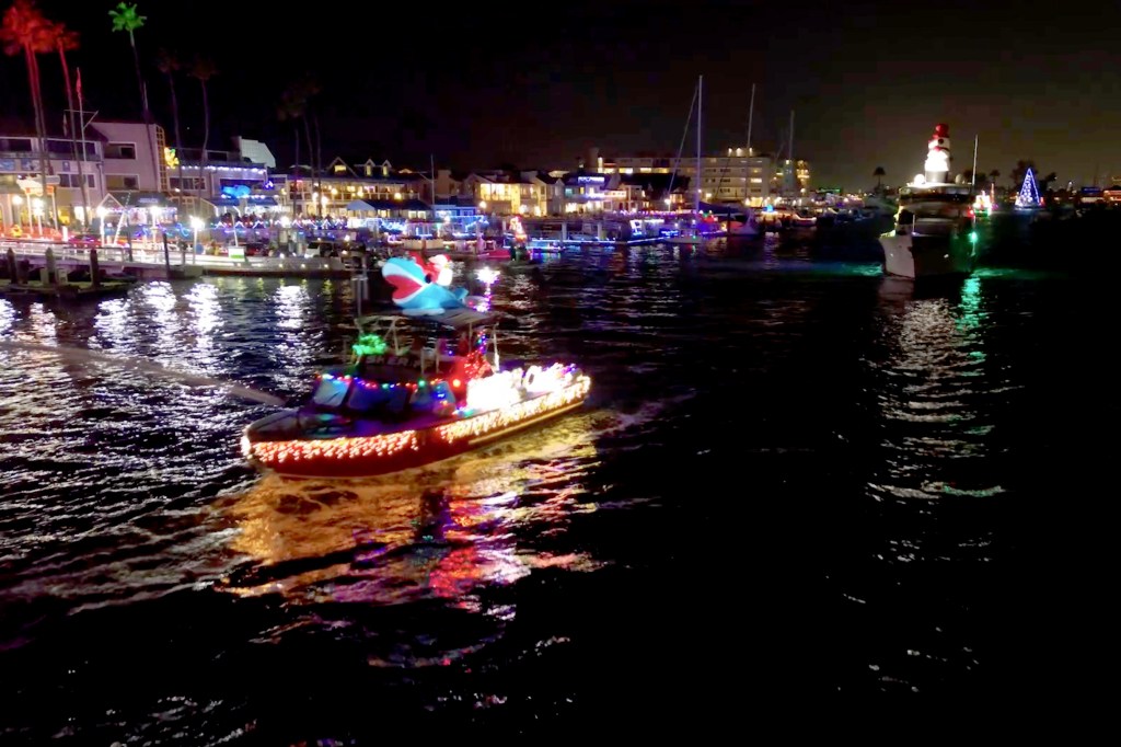 117th Newport Beach Christmas Boat Parade, California.