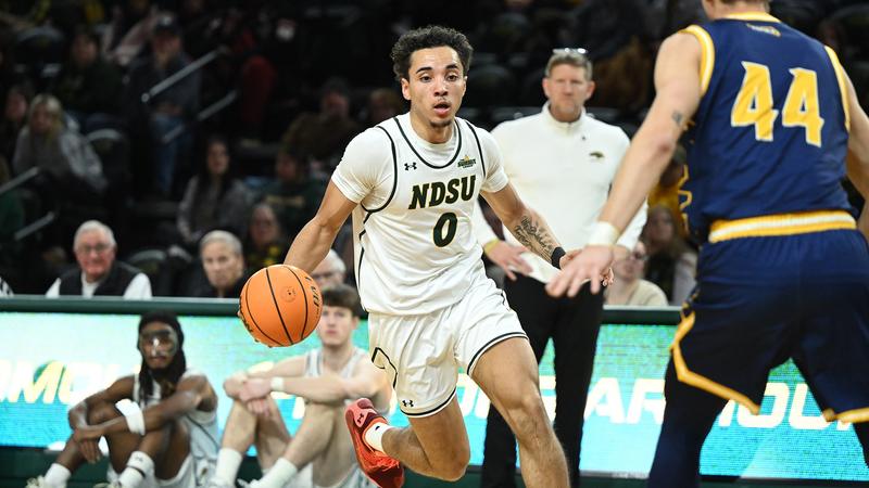 NDSU Hits Road to Take on CSU Bakersfield, Drake this Week