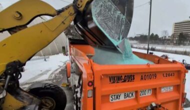 Oakland County crews battle snow, slush to keep roads safe amid winter storm