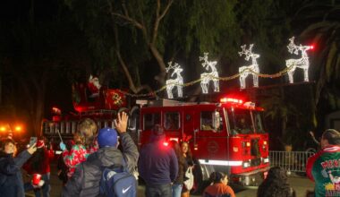 Long Beach celebrates holidays with 71st annual Daisy Lane Parade – Press Telegram
