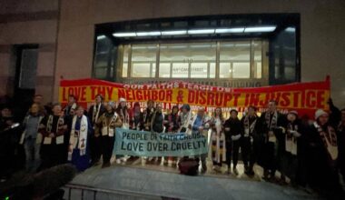 Faith groups chain themselves outside ICE building in San Francisco