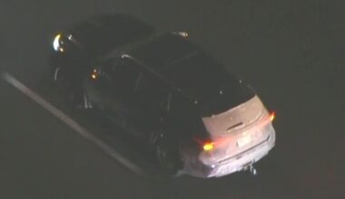 Search underway for driver who led police chase across foggy Los Angeles