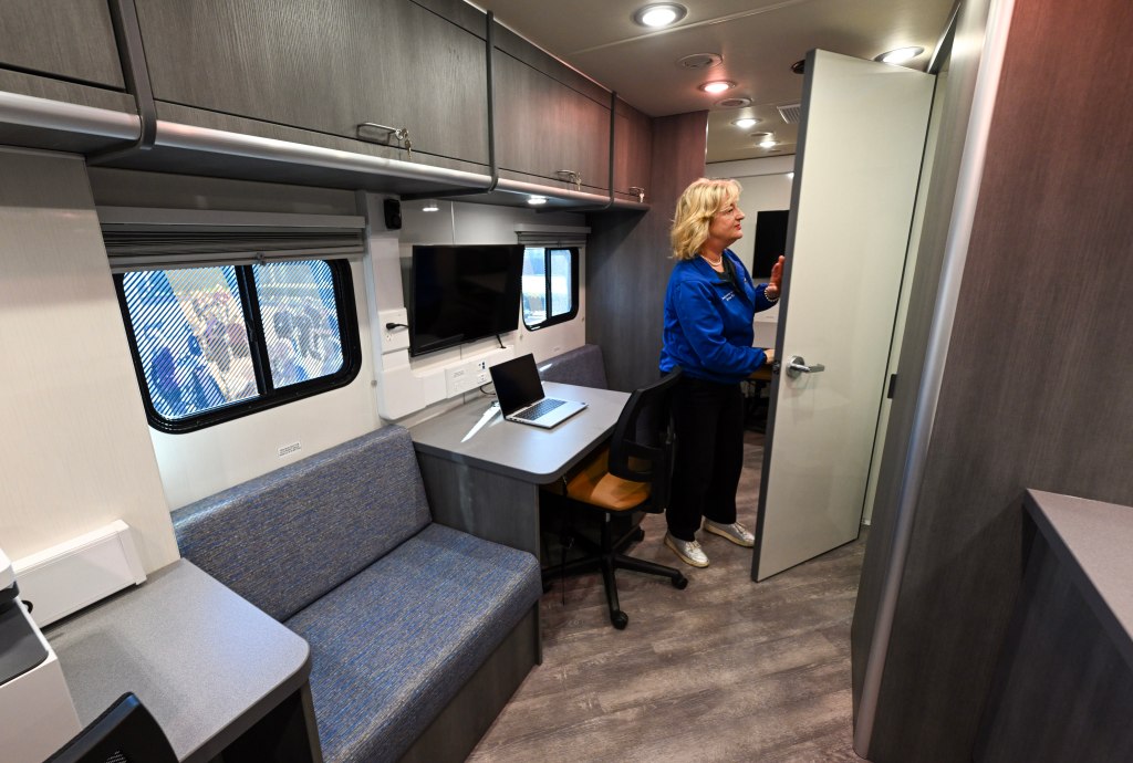 OC Probation Department’s mobile resource vehicles to address barriers and reduce recidivism – Orange County Register