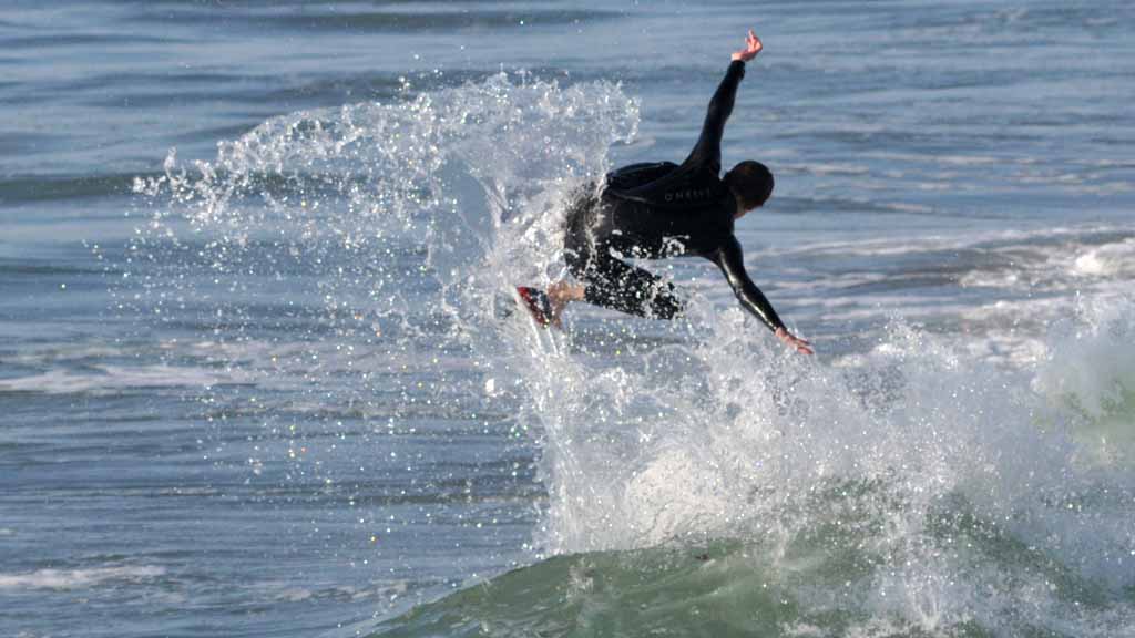 Warm weather followed by Christmas rain in local forecast