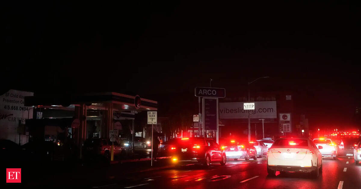 San Francisco power outage leaves residents in dark: What caused the outage? PG&E issues update on power restoration, check here