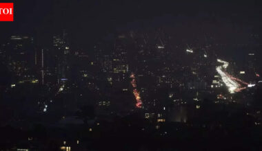 San Francisco blackout: Power outage leaves nearly a third of city in darkness; transport, businesses hit