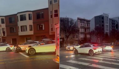 San Francisco power outage: Waymo vehicles block intersection