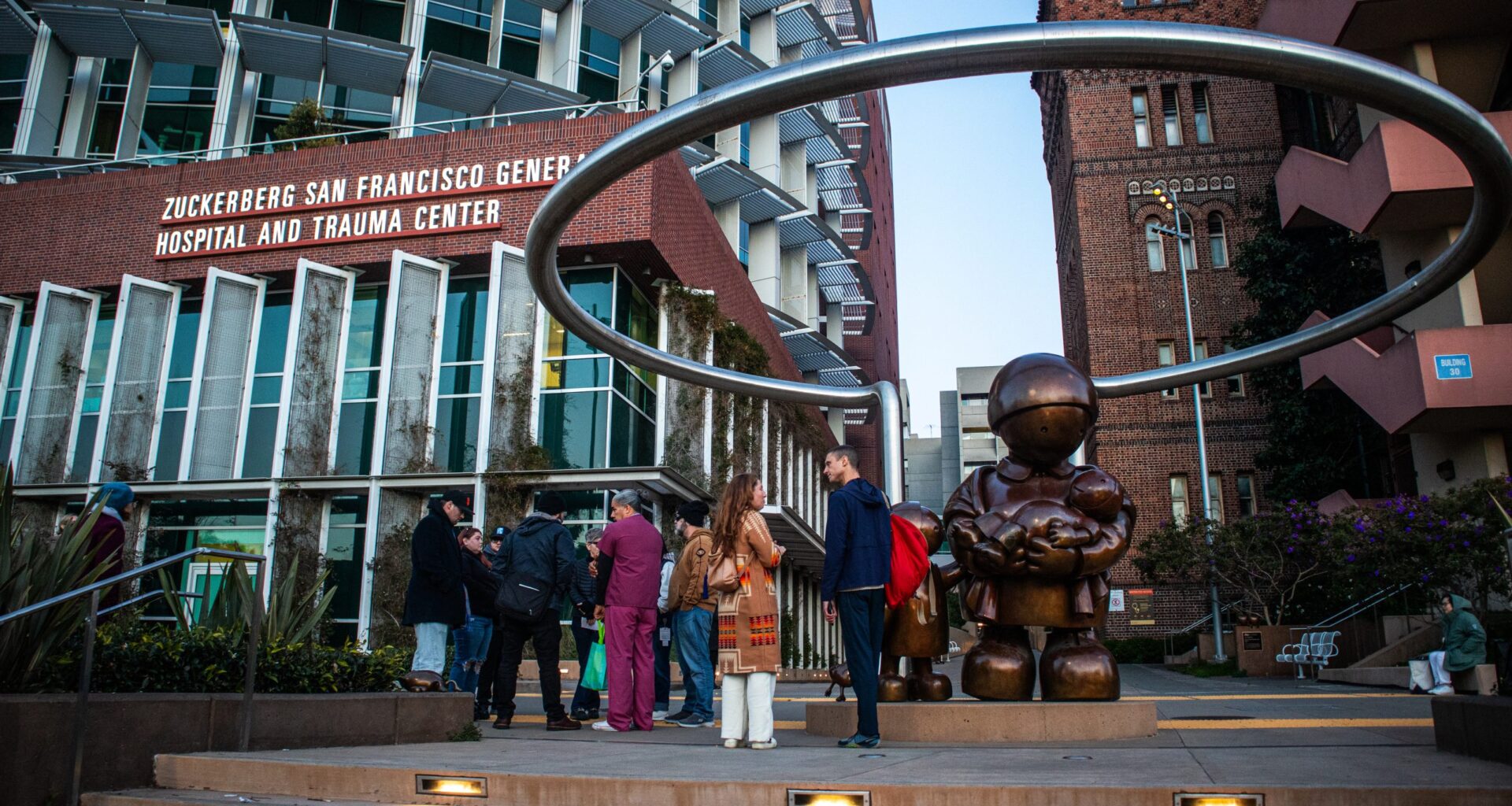 UCSF tells workers at Ward 86, site of fatal stabbing, to stop talking