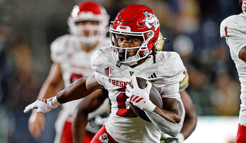 Fresno State Bulldogs running back Rayshon Luke (2) runs the ball in the third quarter against the Colorado State Rams at Sonny Lubick Field at Canvas Stadium.