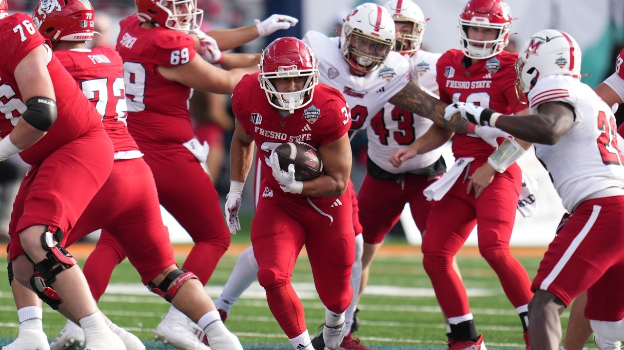 Warner passes for game's only TD, Lynch kicks 4 field goals and Fresno State wins Arizona Bowl