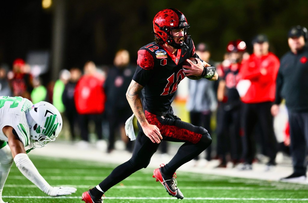 'Next-man-up mentality' can't save Aztecs from New Mexico Bowl loss
