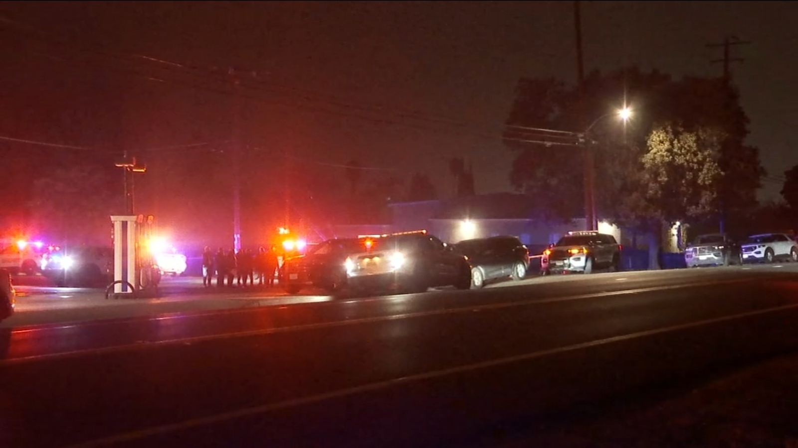 1 dead, 2 hospitalized after shooting in Ivanhoe, deputies say