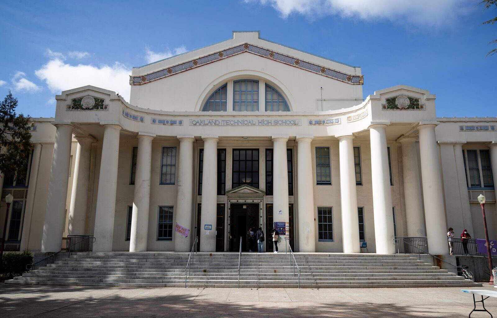 Oakland Tech unveils $1.4M auditorium update, reviving performing arts program