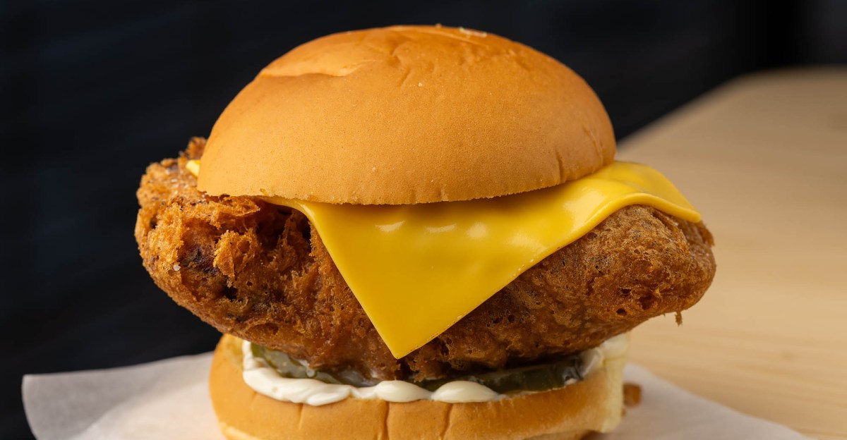 Review: The New All-Day Spot in East Hollywood That Does West Coast–Style Seafood Right