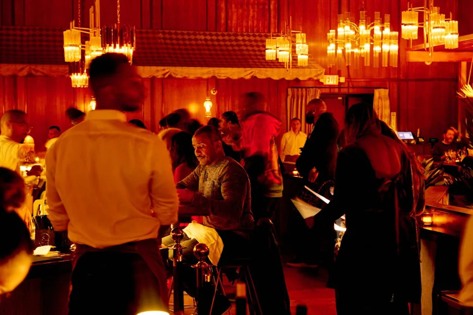 Somerville scene at the bar.