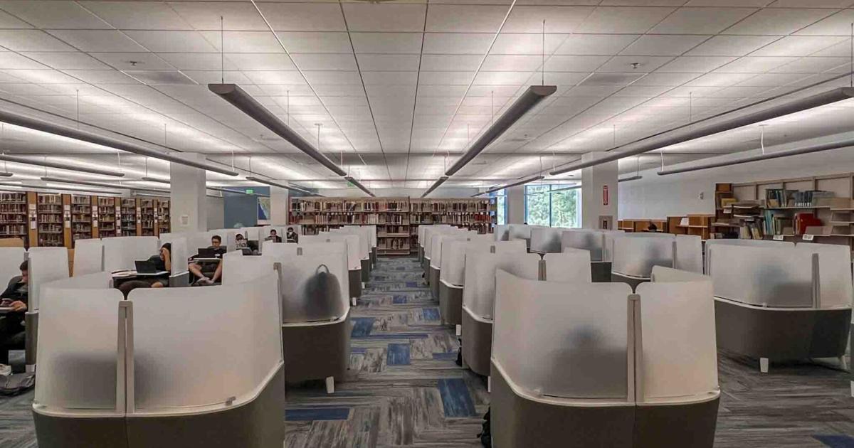 Faculty brings concerns to Academic Senate | News