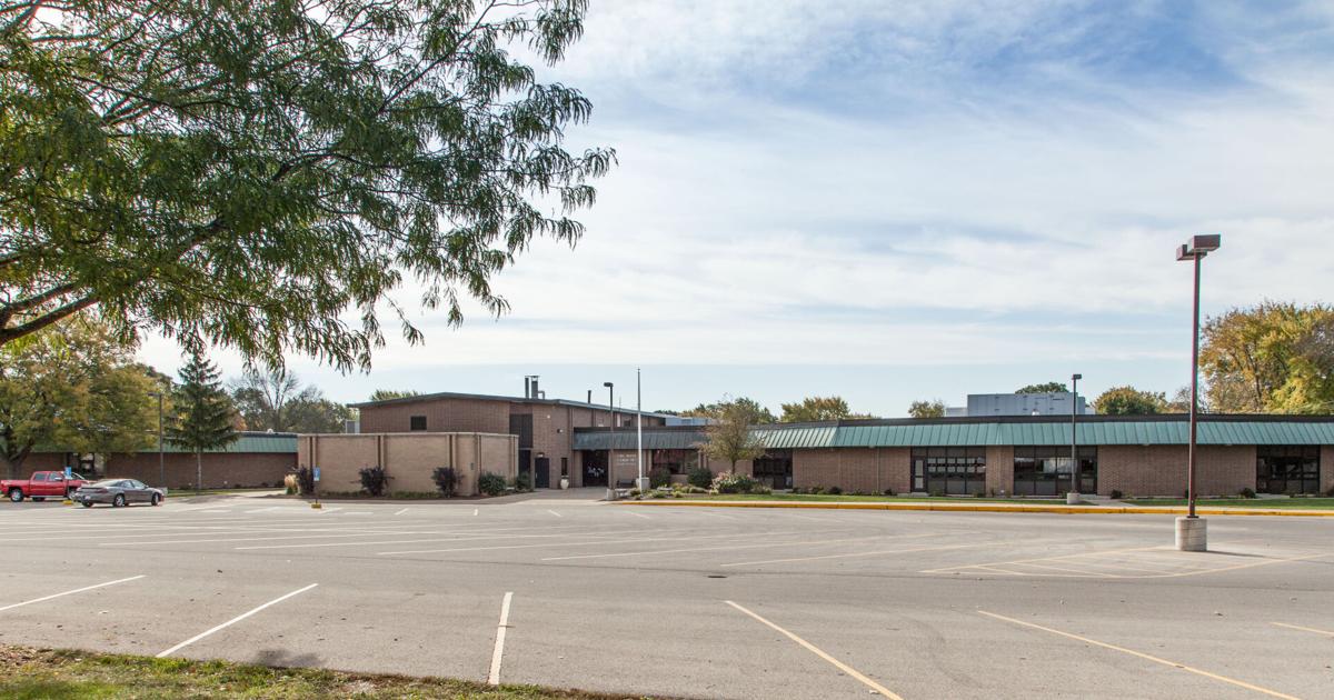 No threat found after report of suspicious item at Long Beach Elementary