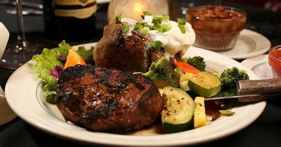 THE DISH: It's a Christmas dining miracle at these local spots | Food